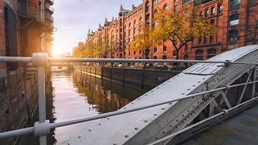 Spedition Hamburg mit Preisen, Transportlaufzeiten und Besonderheiten beim Transport