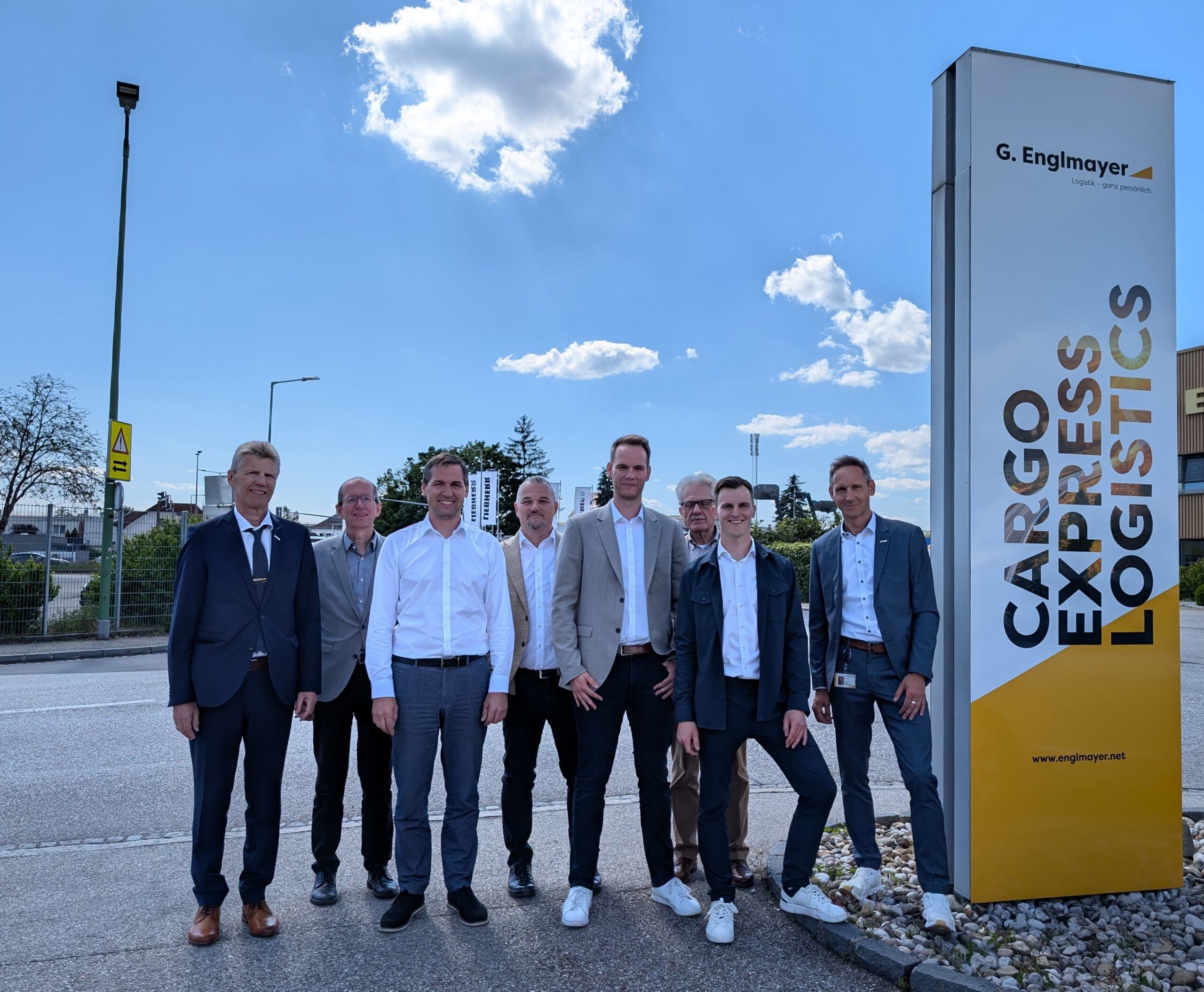 Gruppenfoto Gründung Cargoboard Austria