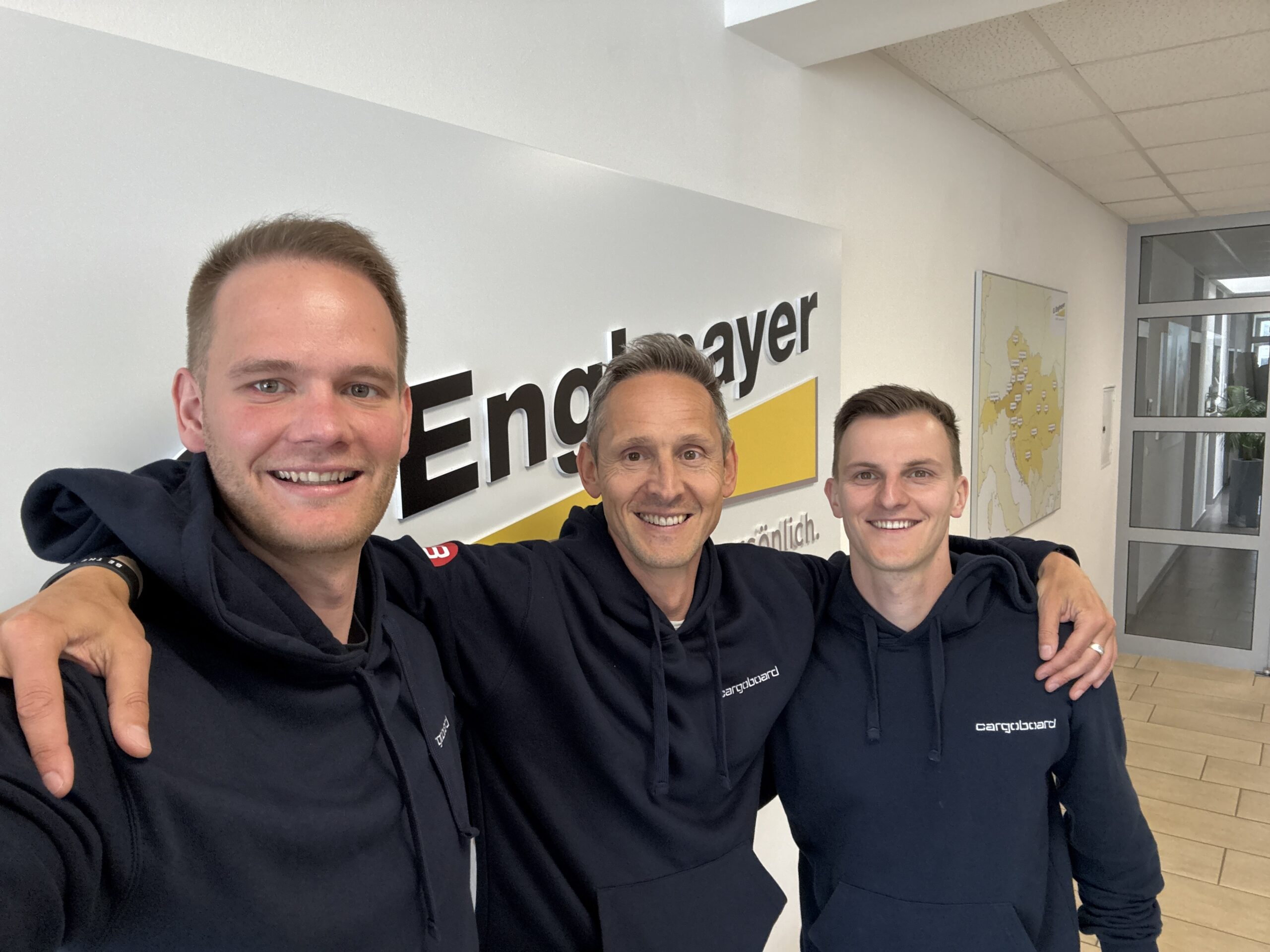 Gruppenfoto Gründung Cargoboard Austria